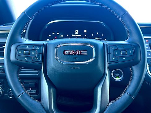 Used 2022 GMC Yukon AT4 w/ Max Trailering Package image 28