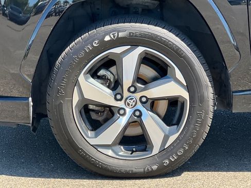 Used 2021 Toyota RAV4 SE AWD/4WD image 31