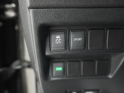 Used 2016 Nissan Rogue S w/ Appearance Package FWD image 14