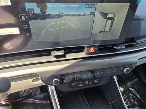 New 2026 Kia Carnival SX w/ SX Dark Edition Package image 10