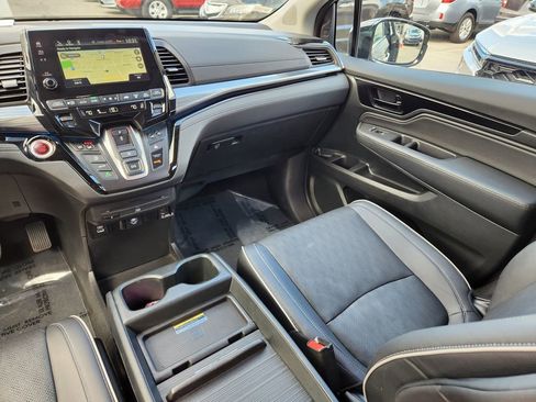 Certified 2023 Honda Odyssey Elite image 14