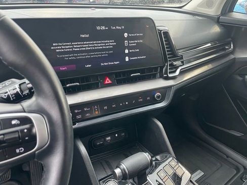 Certified 2025 Kia Sportage EX w/ Premium Package FWD image 15