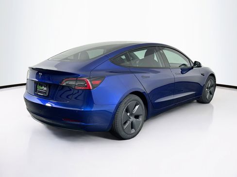 Used 2021 Tesla Model 3 Standard Range Plus RWD image 9