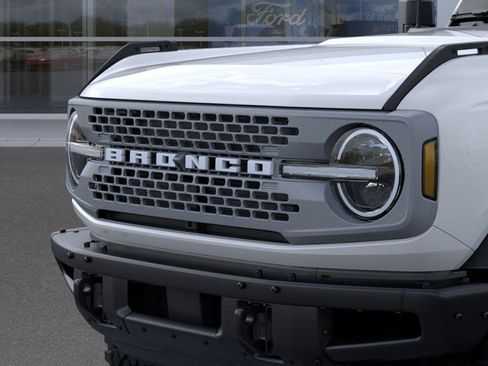 New 2025 Ford Bronco Badlands AWD/4WD image 19