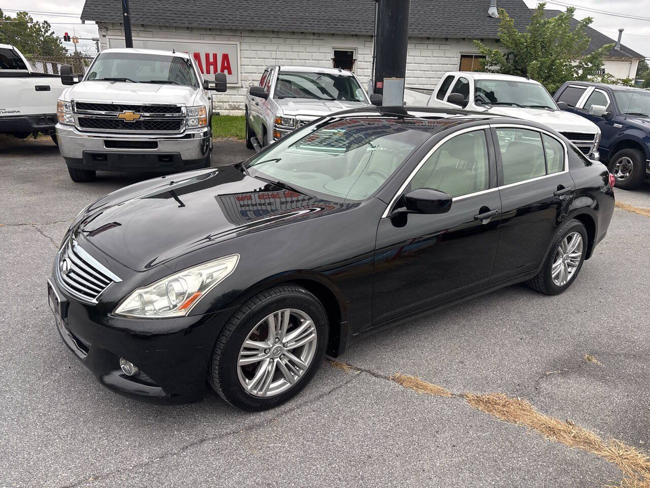 Used 2011 INFINITI G37 x Sedan w/ Premium Pkg AWD/4WD image 9
