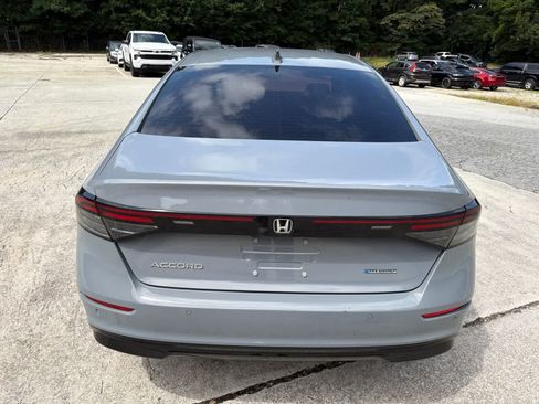 Used 2023 Honda Accord EX-L image 10