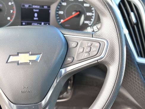 Used 2024 Chevrolet Malibu LT image 16