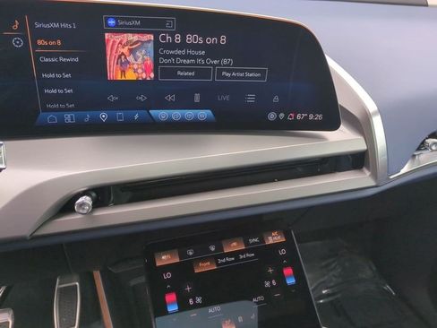 Certified 2026 Cadillac Vistiq Premium Luxury AWD/4WD image 22