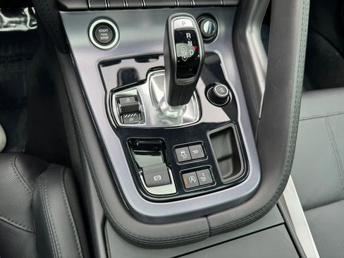 Used 2023 Jaguar F-TYPE Coupe RWD image 41