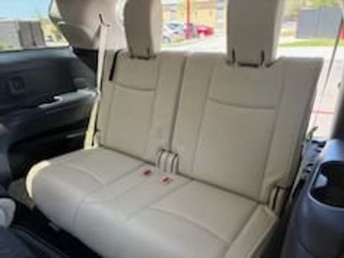 Certified 2020 INFINITI QX60 Luxe w/ Essential Package FWD image 7