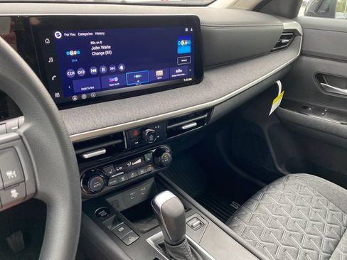 New 2026 Nissan Kicks SV AWD/4WD image 16