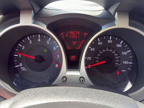 Used 2014 Nissan Juke SL AWD/4WD image 11