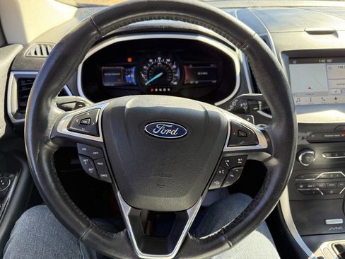 Used 2017 Ford Edge SEL w/ Equipment Group 201A image 23