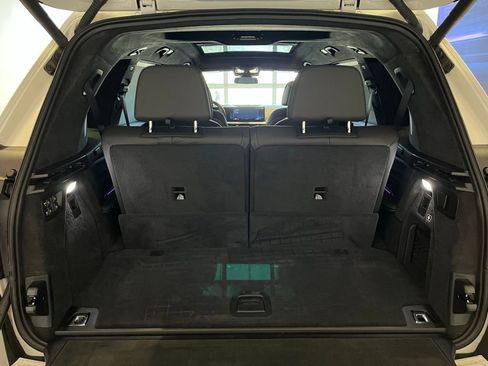 Used 2024 BMW X7 M60i w/ Executive Package image 29