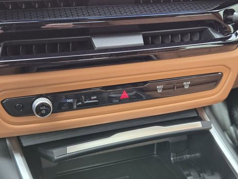 New 2026 BMW i4 xDrive40i w/ Parking Assistance Package image 22