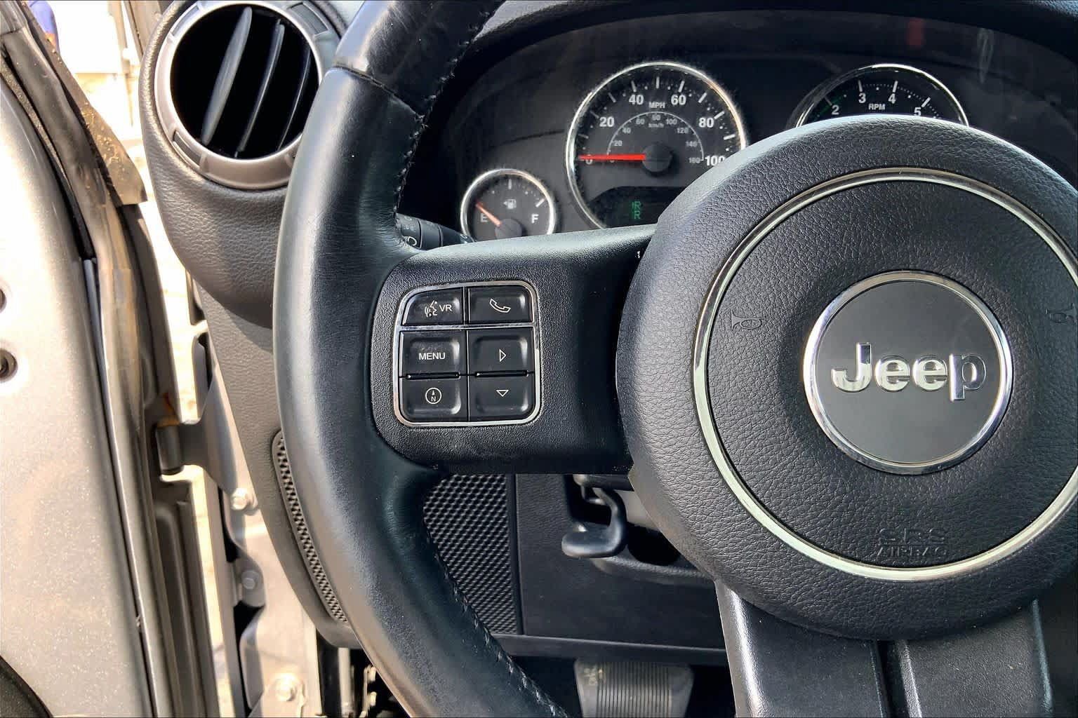 Used 2017 Jeep Wrangler Unlimited Sport w/ Quick Order Package 24S AWD/4WD image 24