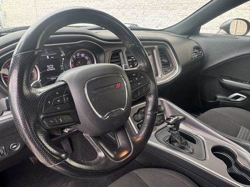 Used 2022 Dodge Challenger GT image 14