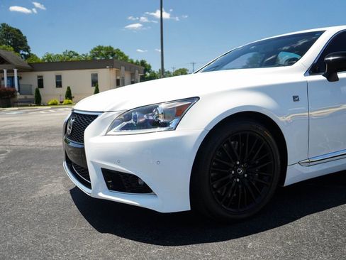 Used 2015 Lexus LS 460 RWD image 17