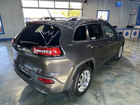 Used 2014 Jeep Cherokee Limited w/ Luxury Group image 10