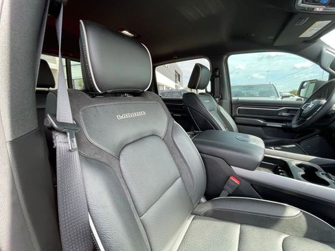 Used 2025 RAM 1500 Laramie w/ Night Edition AWD/4WD image 29