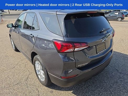 Used 2022 Chevrolet Equinox LS AWD/4WD image 5
