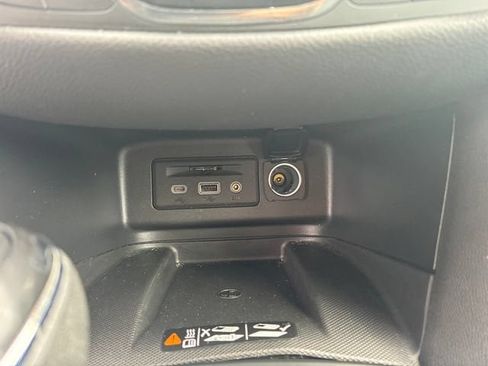 Used 2021 Chevrolet Equinox Premier AWD/4WD image 27