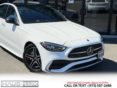 Used 2022 Mercedes-Benz C 300 4MATIC Sedan image 3