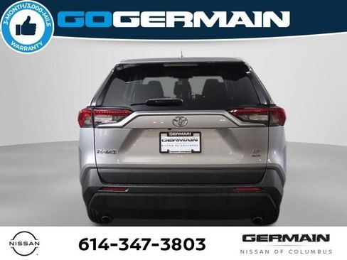 Used 2023 Toyota RAV4 LE AWD/4WD image 8