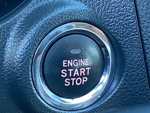 Used 2019 Subaru Outback 3.6R Touring w/ Popular Package #3A image 16