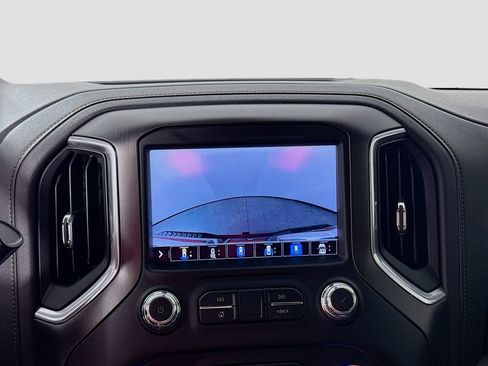 Used 2021 GMC Sierra 2500 AT4 w/ AT4 Premium Plus Package image 14