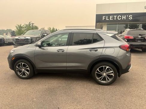 Used 2021 Buick Encore GX Essence AWD/4WD image 8