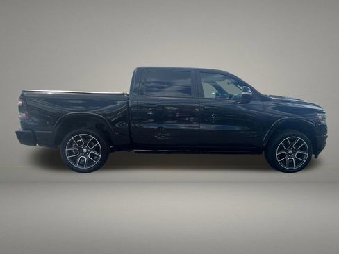 Used 2019 RAM 1500 Laramie AWD/4WD image 6