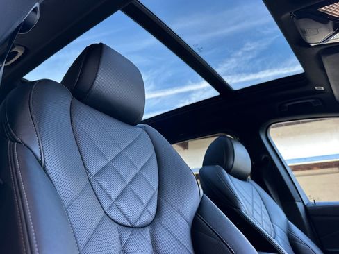 Used 2023 BMW X5 xDrive40i w/ Premium Package image 21