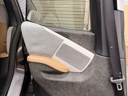 Used 2014 BMW i3 RWD image 25