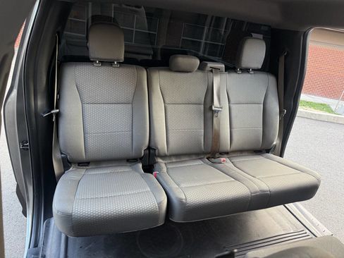 Used 2016 Ford F150 XLT image 8