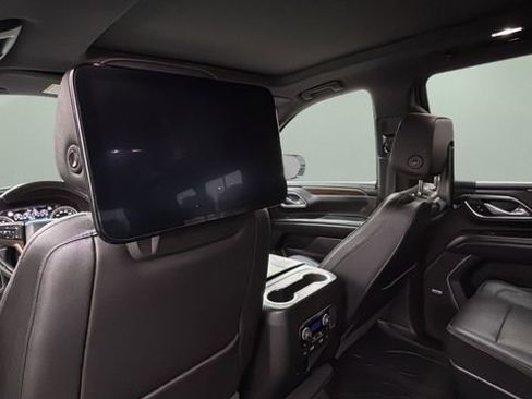 Used 2021 Chevrolet Suburban High Country w/ Premium Package image 39
