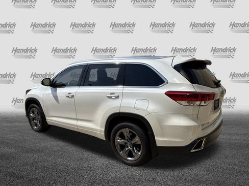Used 2019 Toyota Highlander Limited Platinum AWD/4WD image 8