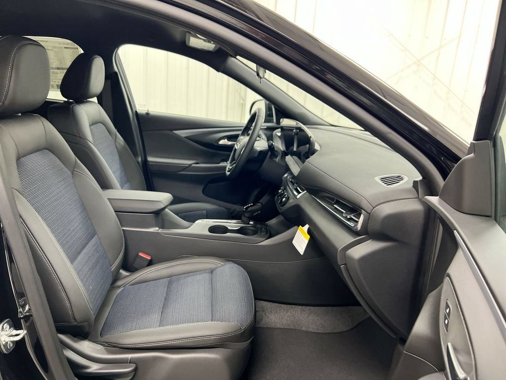 New 2026 Buick Envista Preferred w/ Convenience I Package FWD image 21