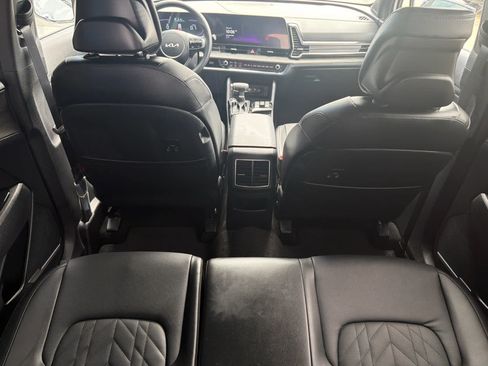 Used 2025 Kia Sportage X-Line AWD/4WD image 29