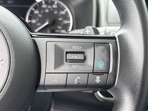 Certified 2023 Nissan Rogue SV AWD/4WD image 38