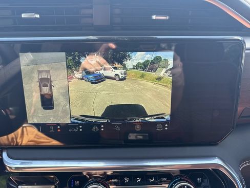 New 2026 GMC Sierra 2500 Denali Ultimate AWD/4WD image 24