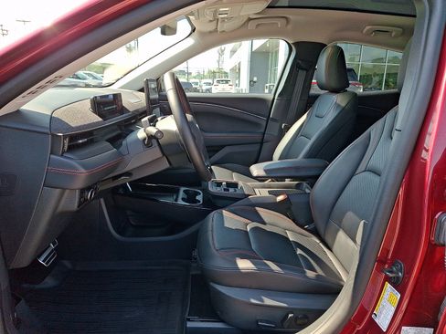 Used 2025 Ford Mustang Mach-E Premium w/ Sport Appearance Package AWD/4WD image 13