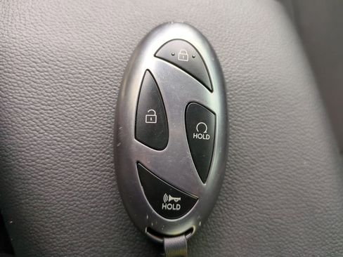 Certified 2025 Hyundai Elantra SEL image 26