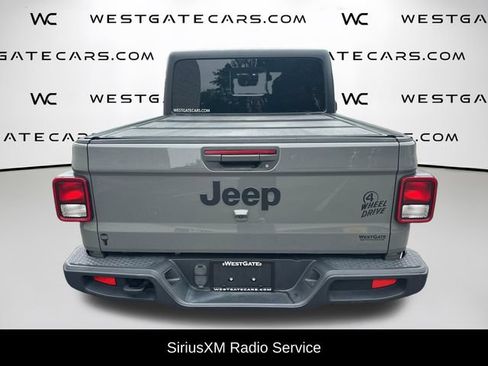 Used 2022 Jeep Gladiator Sport AWD/4WD image 10