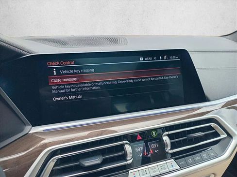 Used 2022 BMW X5 xDrive40i w/ Premium Package image 21