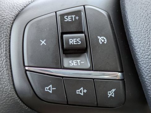 Certified 2026 Ford Maverick XL FWD image 22