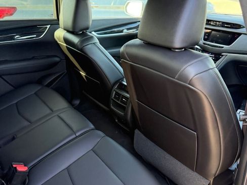 Used 2022 Cadillac XT5 Premium Luxury image 51