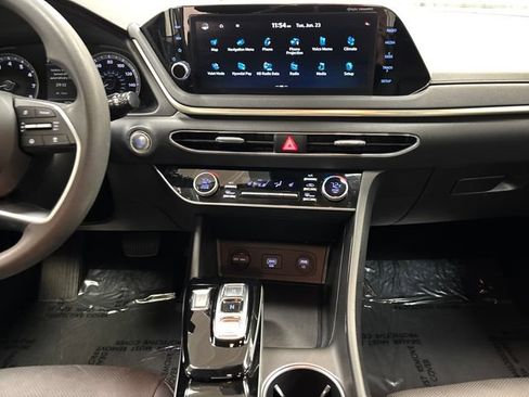 Used 2023 Hyundai Sonata SEL FWD image 12