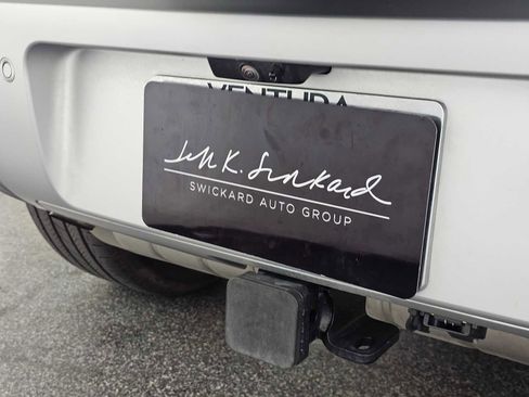 Used 2024 Land Rover Defender 110 S AWD/4WD image 13