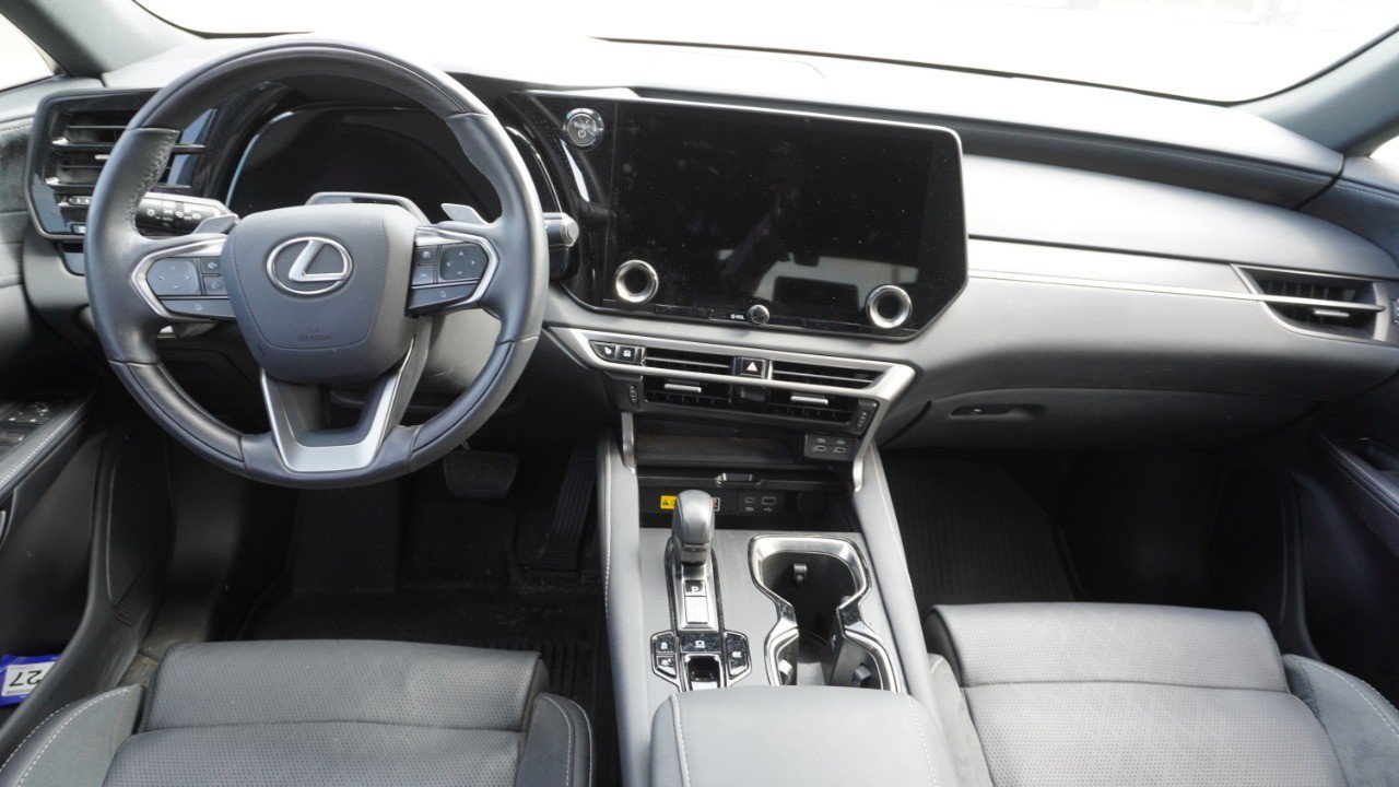 Used 2025 Lexus RX 350 w/ Convenience Package AWD/4WD image 15
